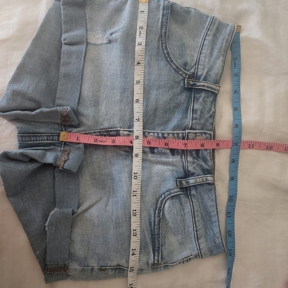 Pacsun button fly folded hem jean shorts size 26 - Picture 4 of 4